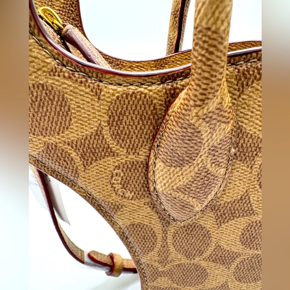 Coach Rexy Bag In Signature Canvas Imported With Keychain - Picture 7 of 16